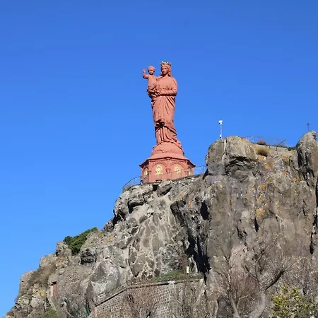 ベッド・アンド・ブレックファスト Les Cimes Du Puy-en-velay